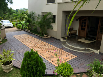 Frost resistant klinker for terraces